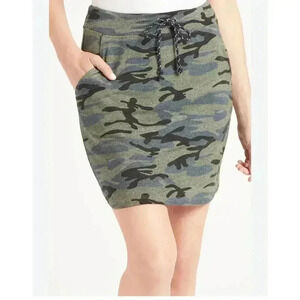 Sundry Camouflage Skirt Size 1/Size Small Casual Casual